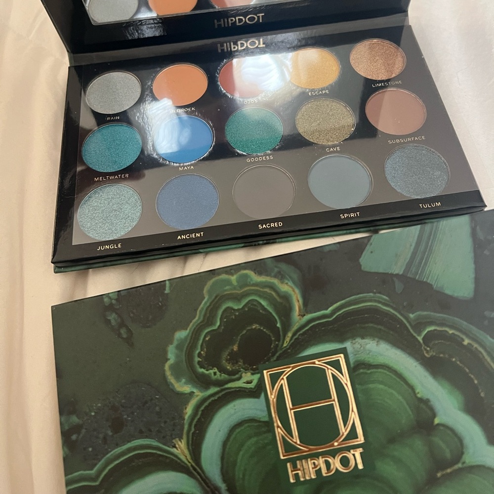 Hipdot Cenote Pressed Eyeshadow Palette